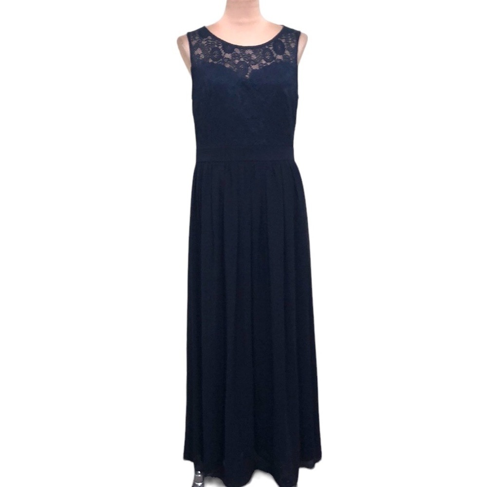Sleeveless Navy Lace-Top Maxi Dress